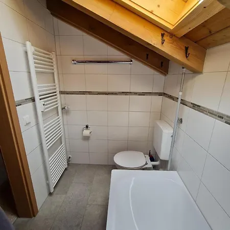 Sonnenaufgang Mit 2 Balkonen Im Haus Bucheneck In Oberstdorf-tiefenbach Appartement *